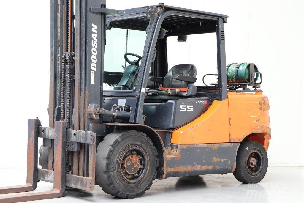 Doosan G55SC-5 LPG'li forkliftler