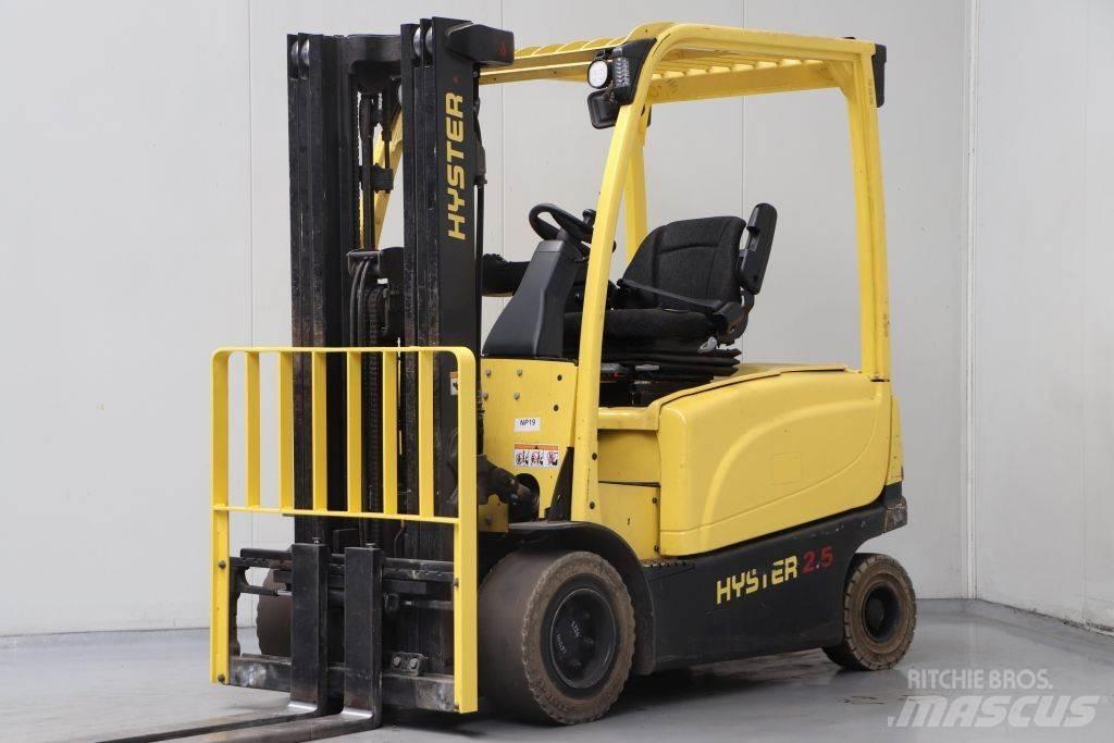 Hyster J2.5XN Elektrikli forkliftler