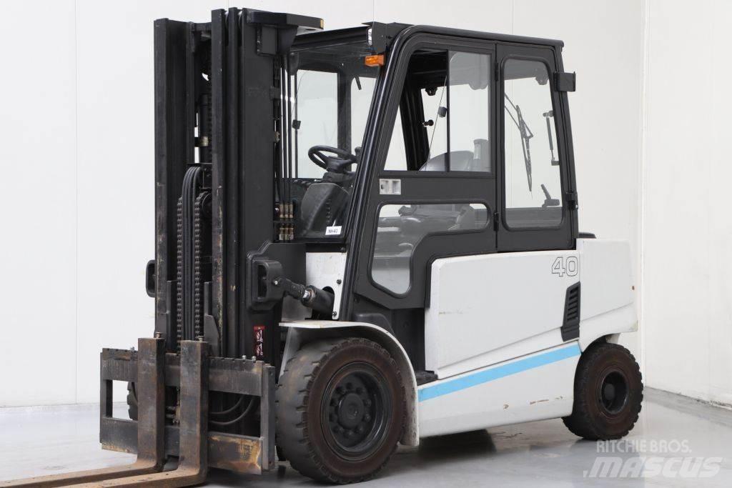 Hyundai 40B-9 Elektrikli forkliftler