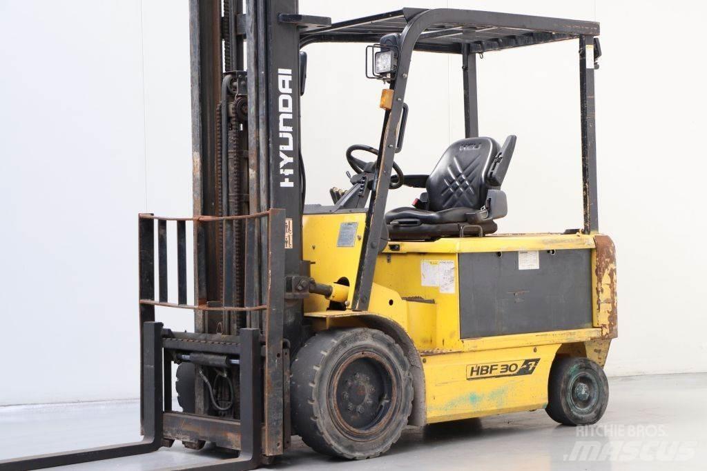 Hyundai HBF30-7 Elektrikli forkliftler