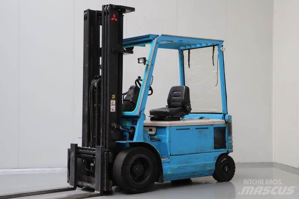 Mitsubishi FBP30 Elektrikli forkliftler