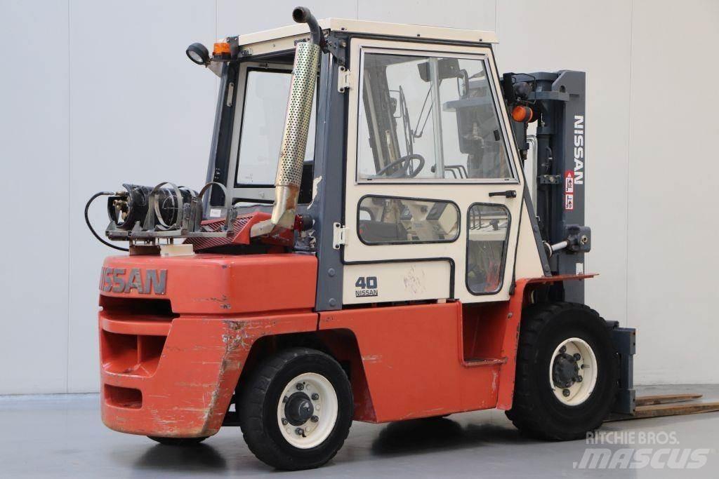 Nissan BF03A35U LPG'li forkliftler