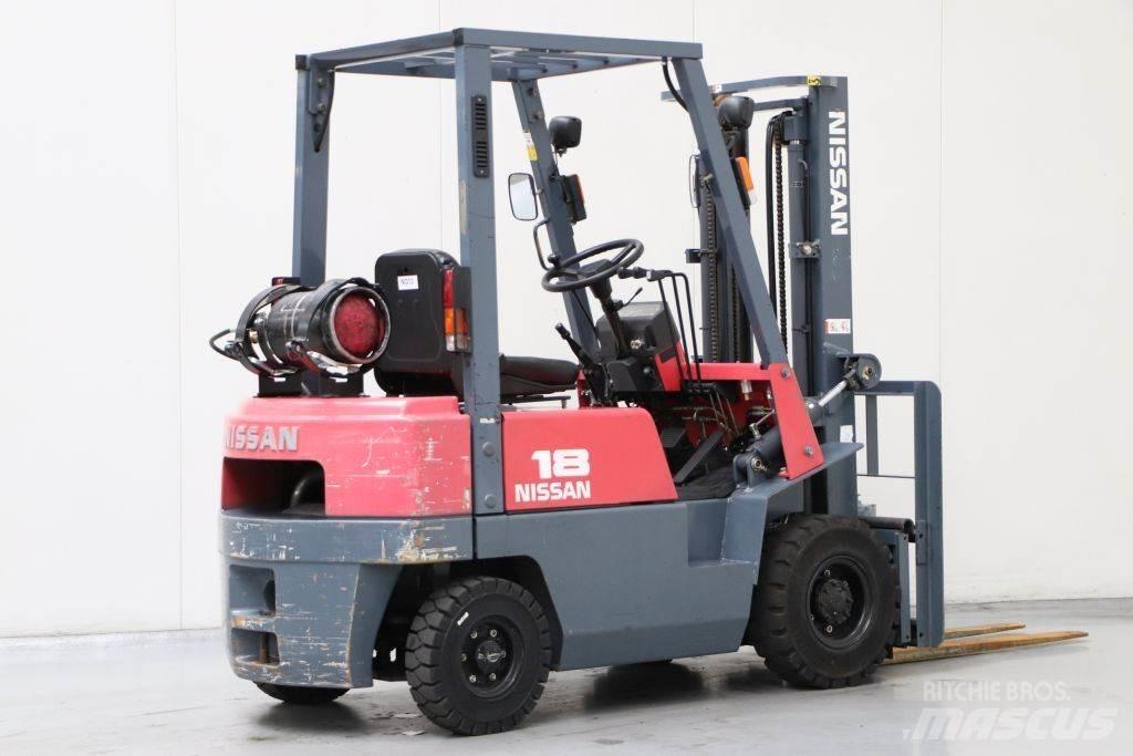 Nissan J01A18 LPG'li forkliftler