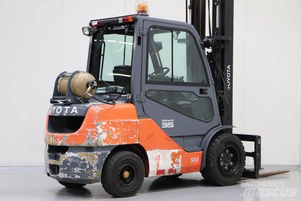 Toyota 02-8FGJF35 LPG'li forkliftler