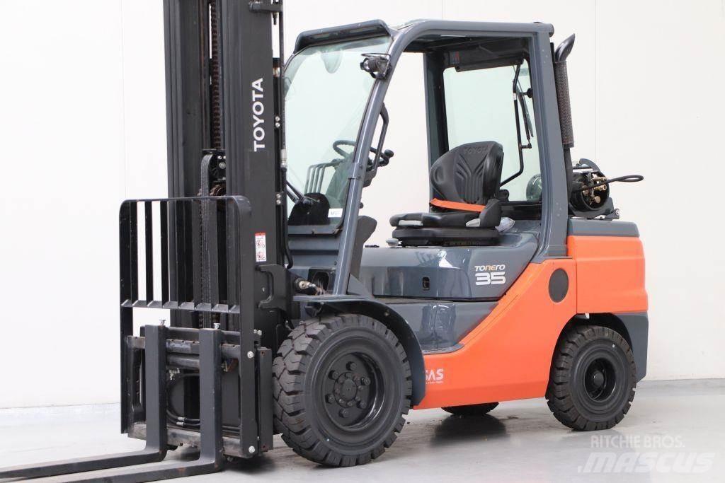 Toyota 02-8FGJF35 LPG'li forkliftler