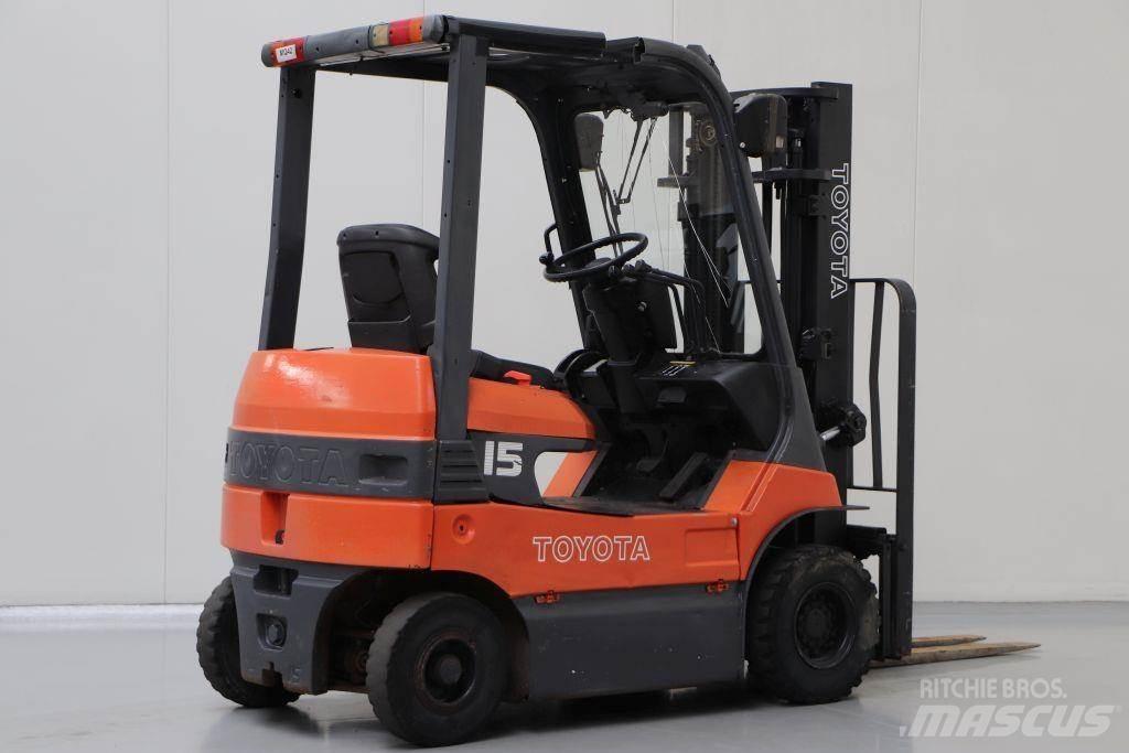 Toyota 7FB15 Elektrikli forkliftler