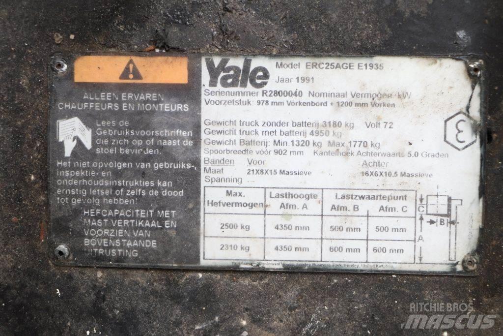 Yale ERC25AGE Elektrikli forkliftler