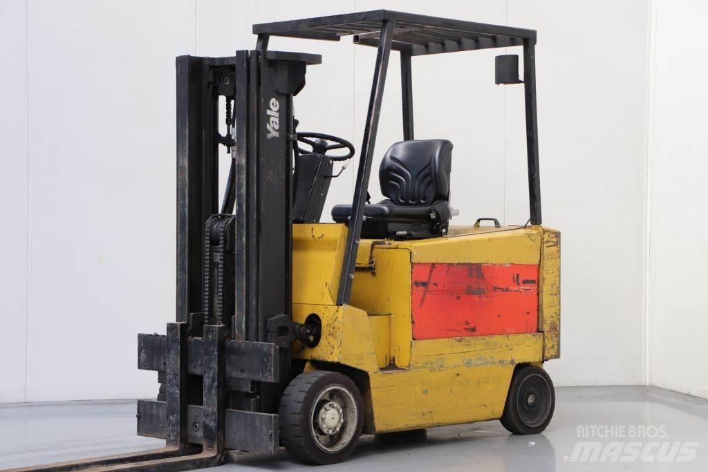 Yale ERC30AGS Elektrikli forkliftler