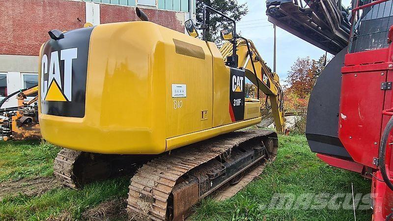 CAT 318 FL Paletli ekskavatörler