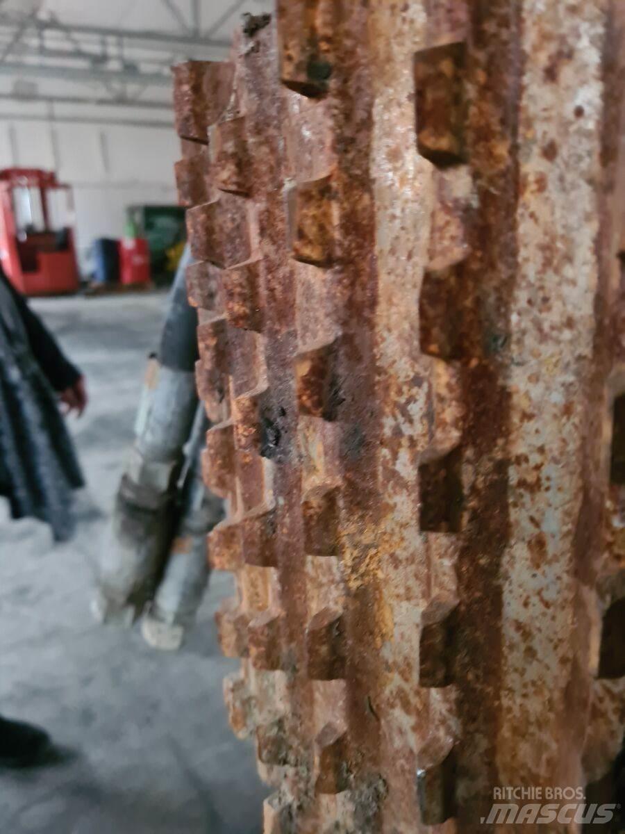 Moipu 300 Diger