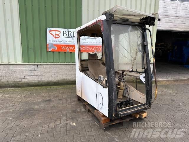 CAT 325 LN Kabin
