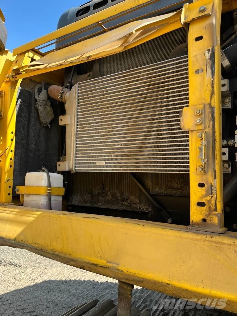 Komatsu PC 390 LC-10 Paletli ekskavatörler