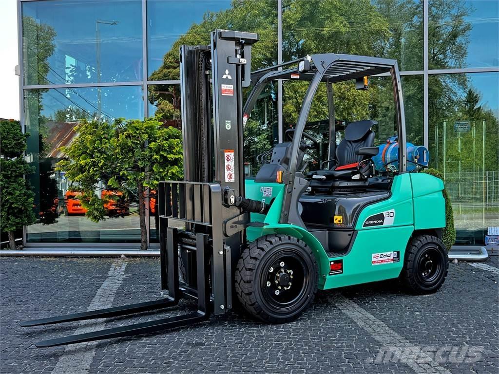 Mitsubishi FG30N LPG'li forkliftler