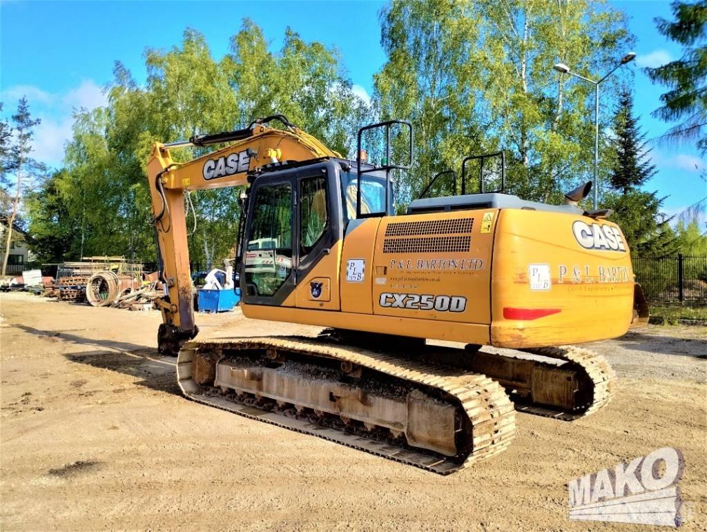 CASE CX 250 D Paletli ekskavatörler