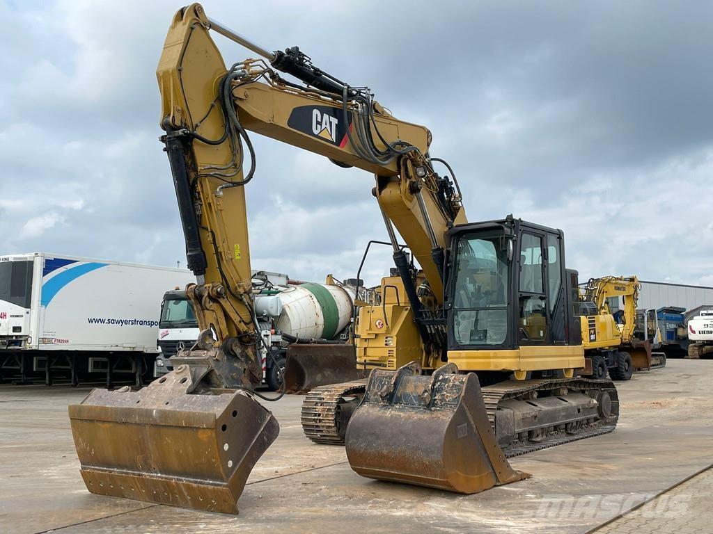 CAT 325F LCR Paletli ekskavatörler
