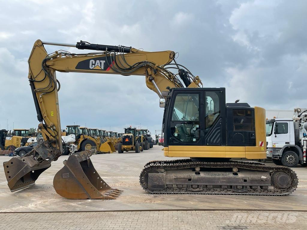 CAT 325F LCR Paletli ekskavatörler