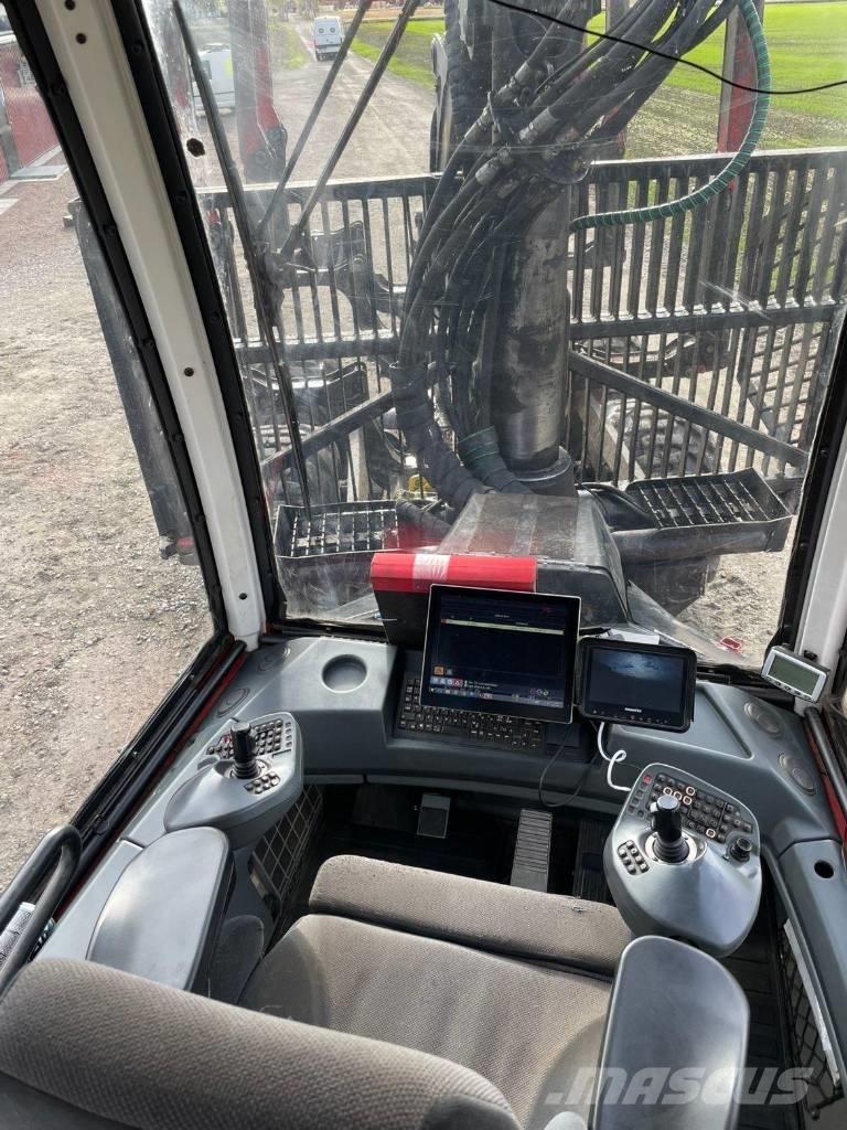 Komatsu 865 Tomruk yükleyici traktörler