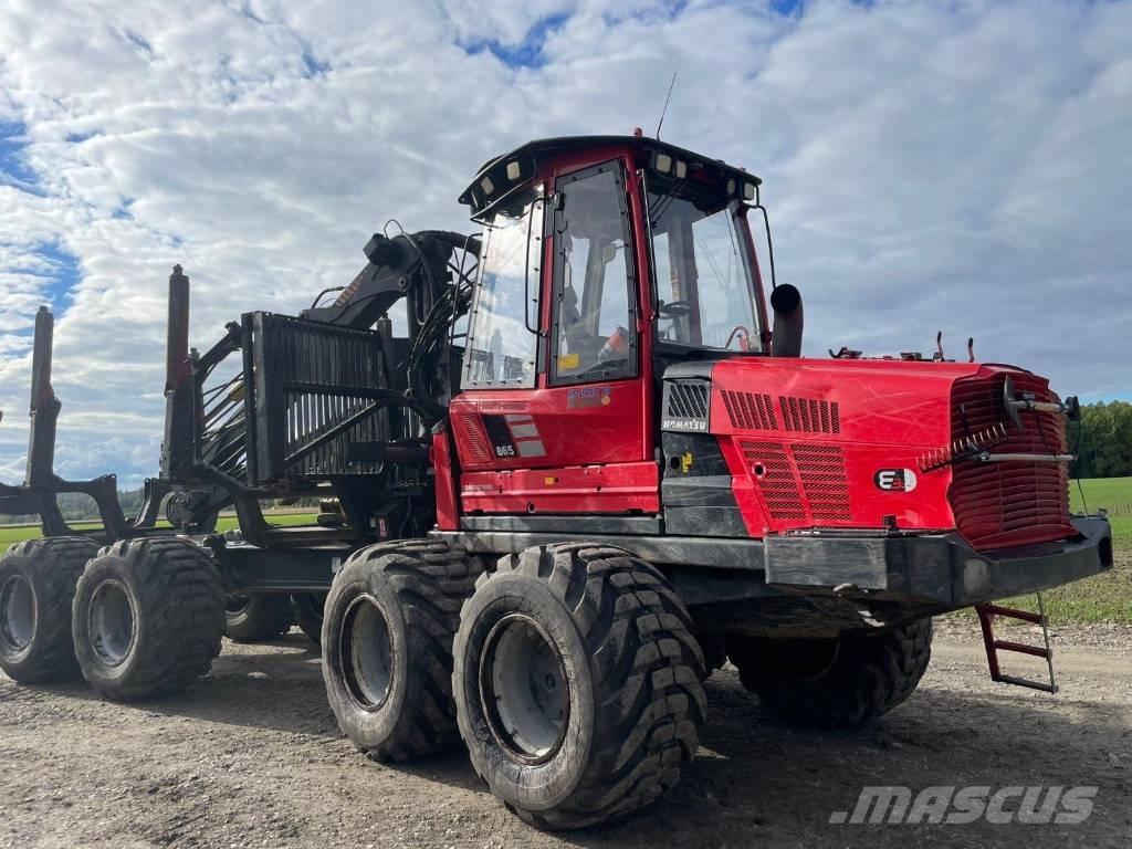 Komatsu 865 Tomruk yükleyici traktörler