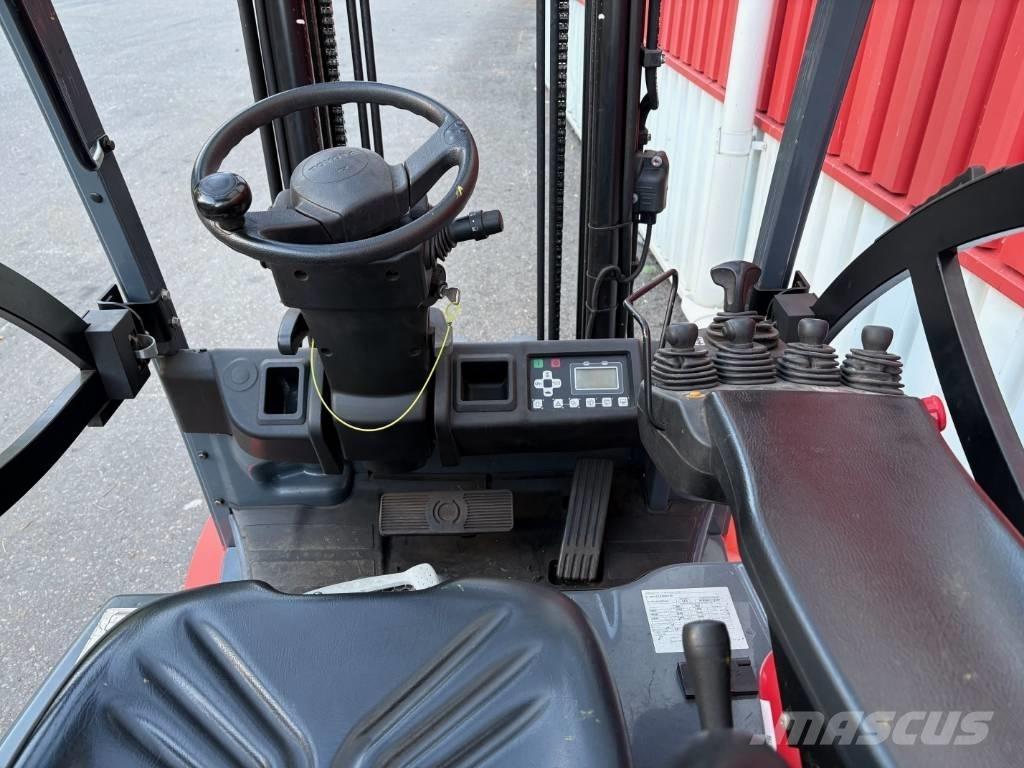 Toyota 8FBE20T Elektrikli forkliftler