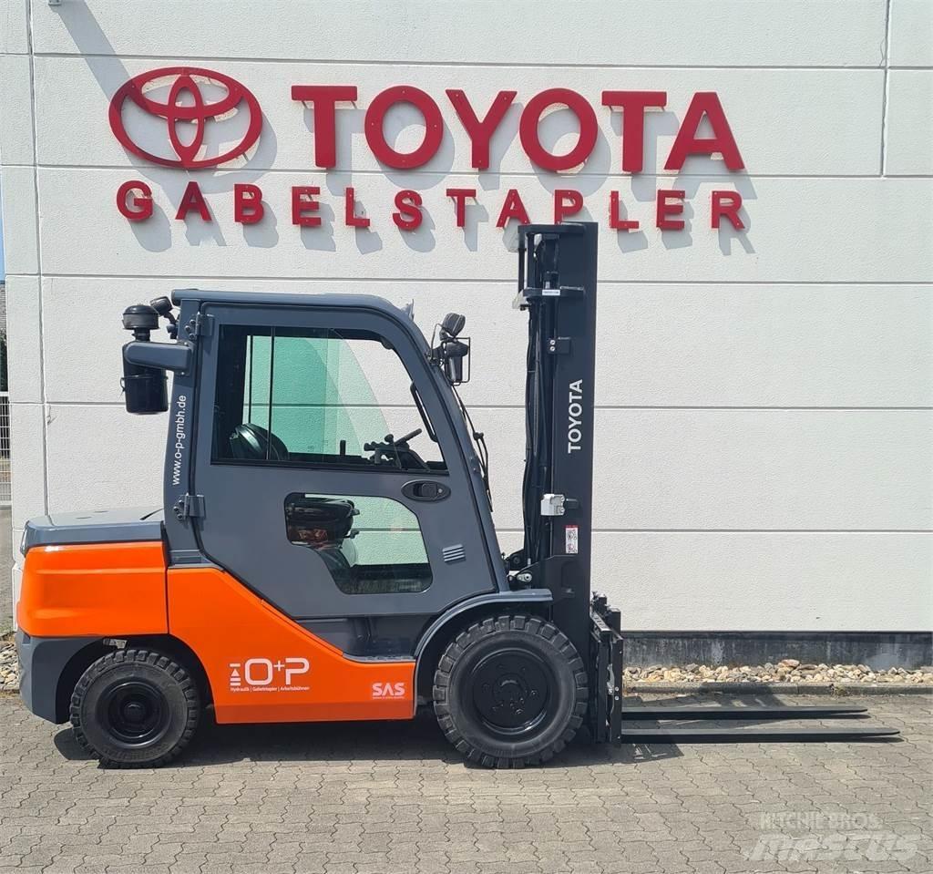 Toyota 52-8FDJF35 Dizel forkliftler