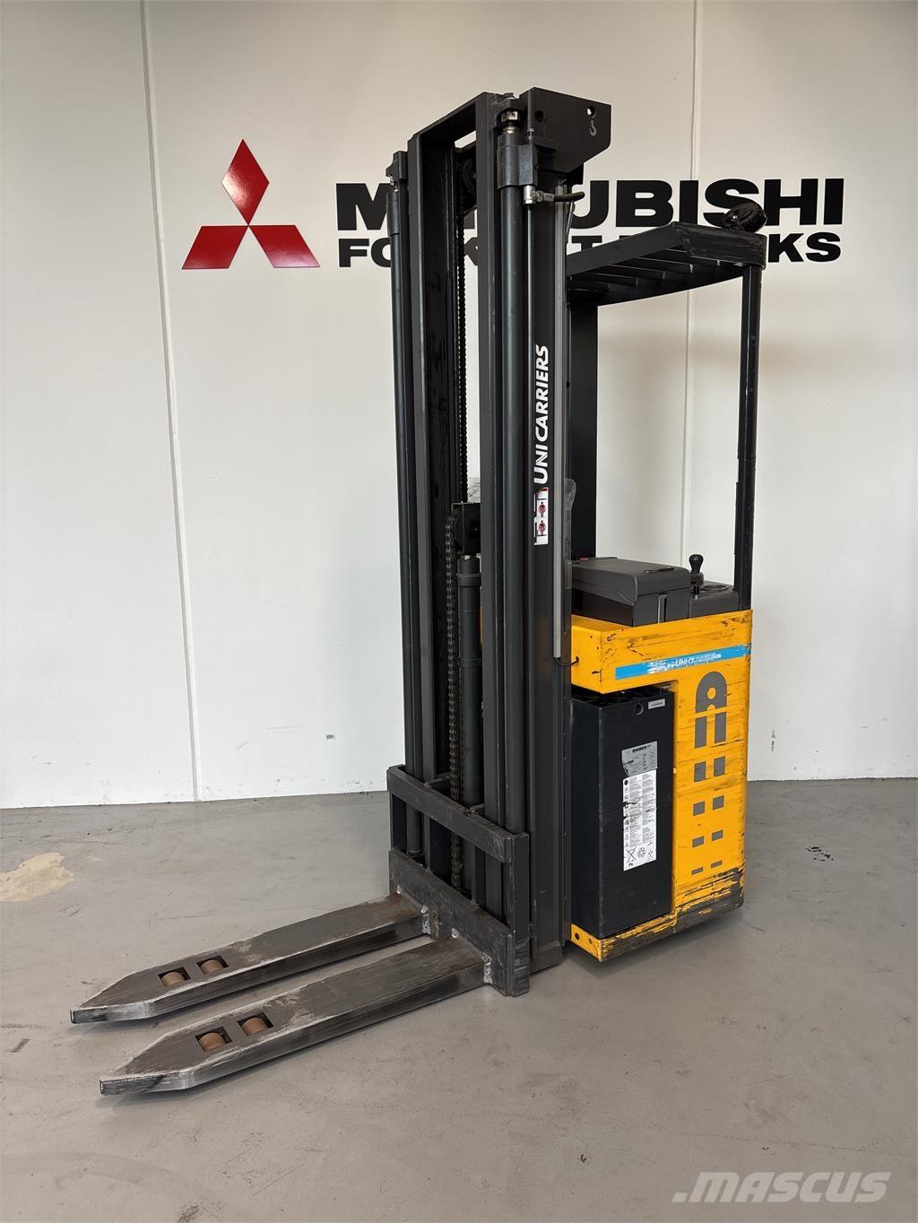 Atlet ASN200 Akülü depo ekipmanları