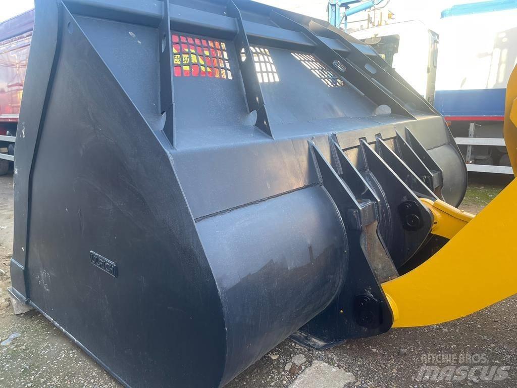Komatsu WA 470 Tekerlekli yükleyiciler