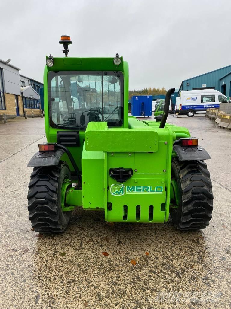 Merlo P 25.6 Teleskopik yükleyiciler