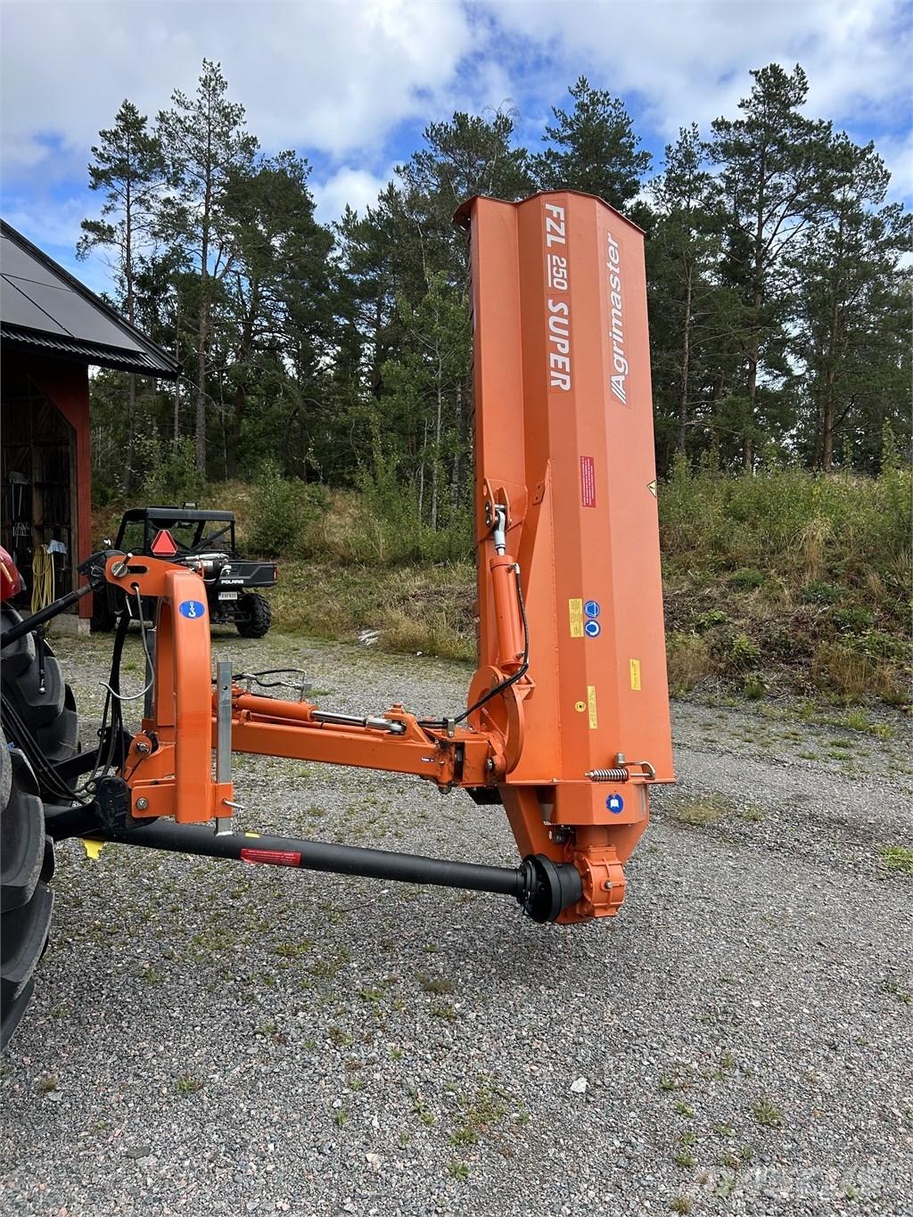 Agrimaster FZL250 Hasat makineleri