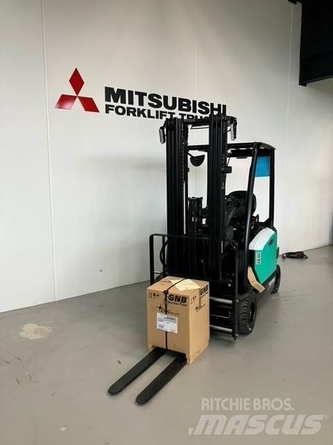 Mitsubishi FB20N2 Elektrikli forkliftler