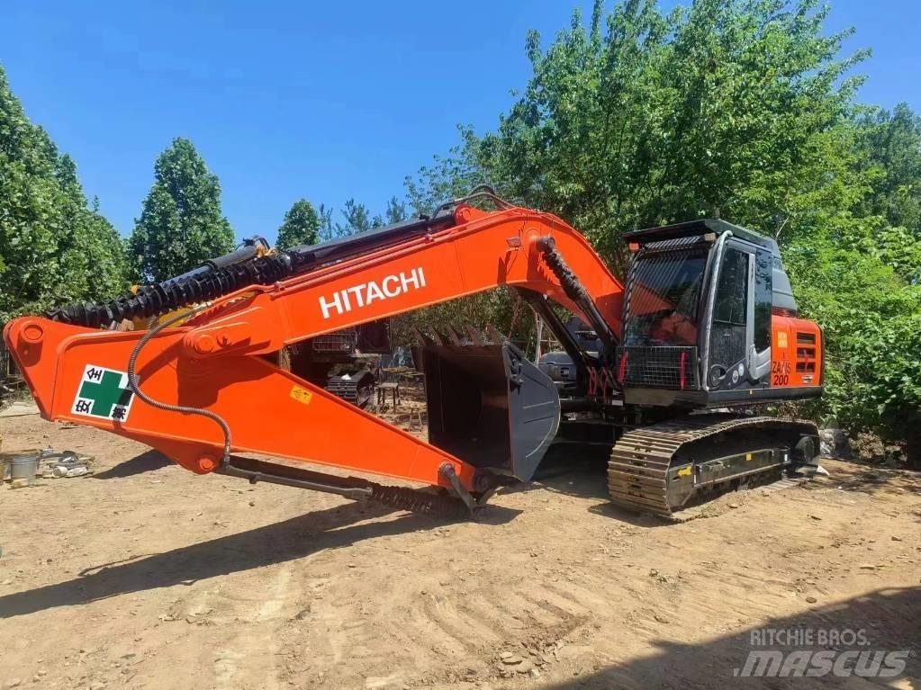 Hitachi ZX200 Paletli ekskavatörler