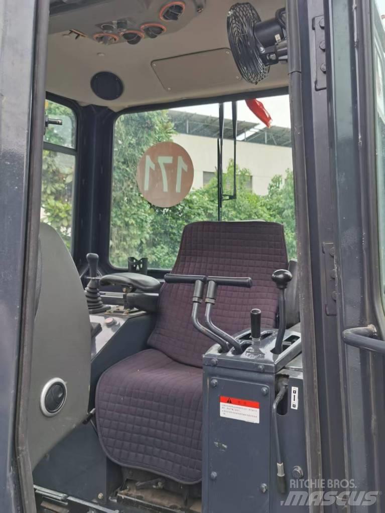 Shantui SD 22 Paletli dozerler