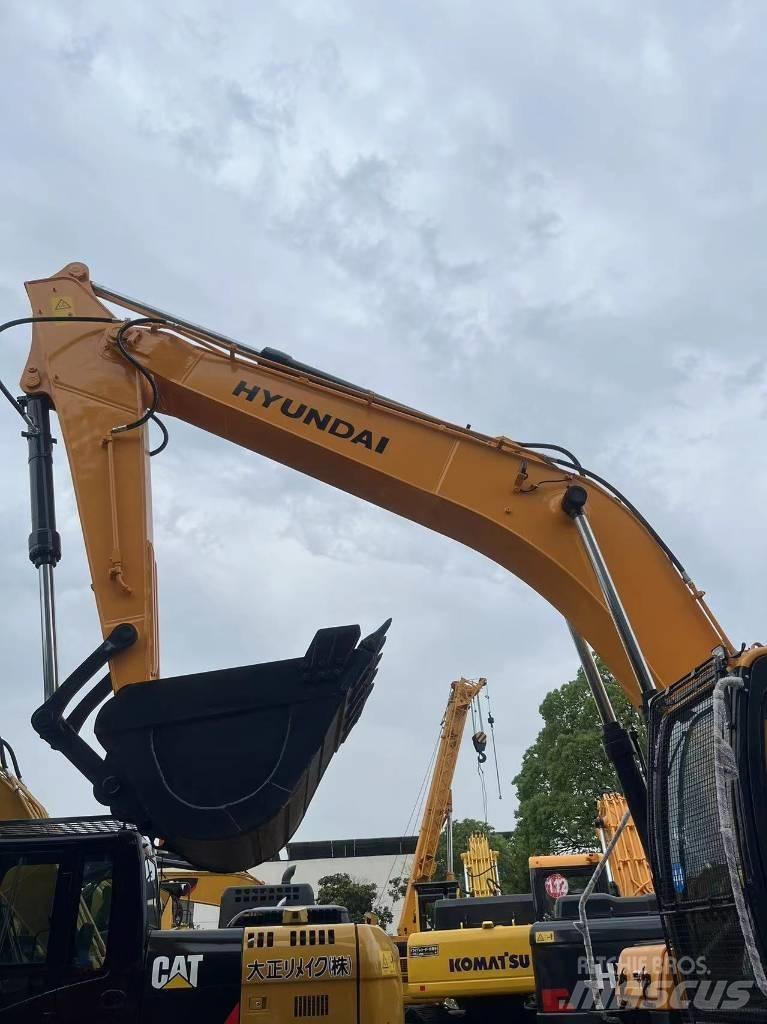 Hyundai R305LC-9S Paletli ekskavatörler