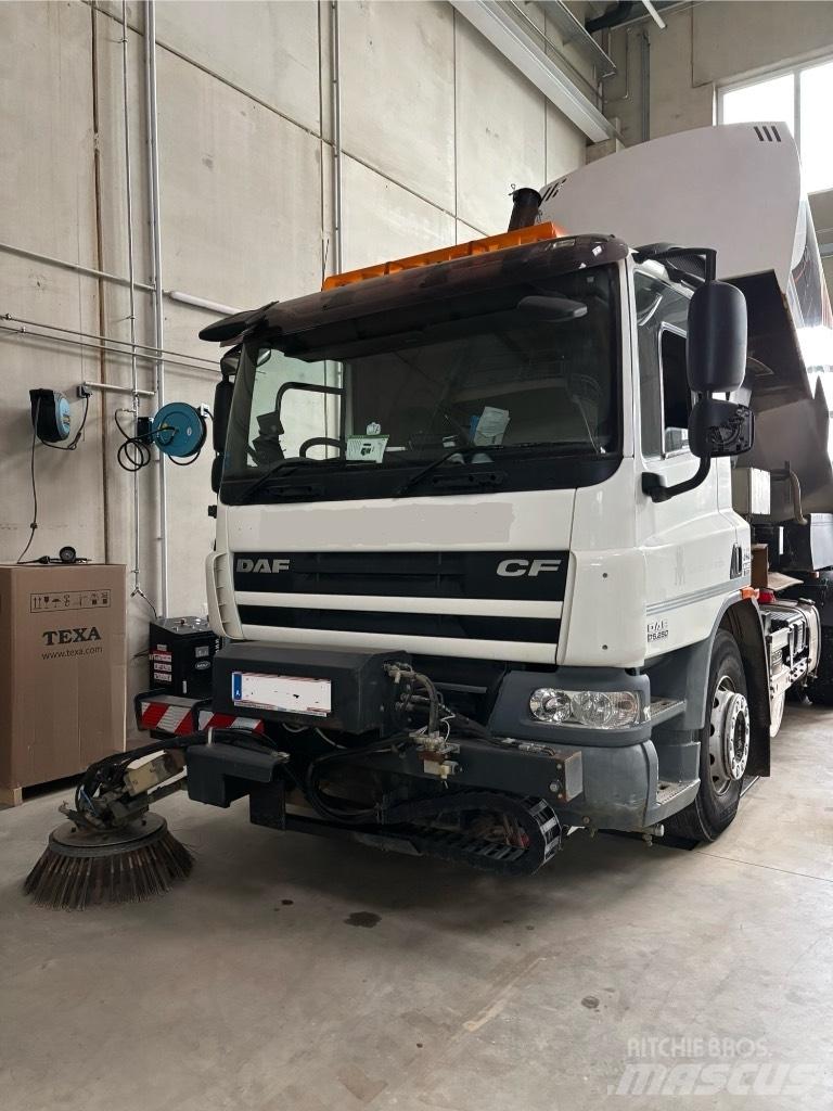 DAF CF 75 Cadde süpürücüler