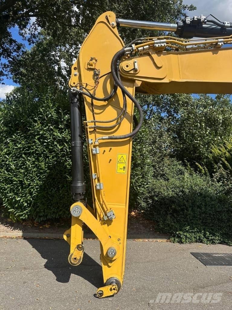 CAT 352 Paletli ekskavatörler