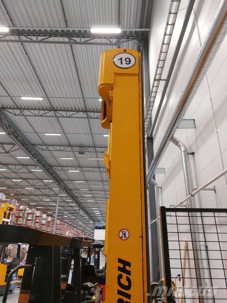 Jungheinrich ETV 214 Reach truck - depo içi istif araçları