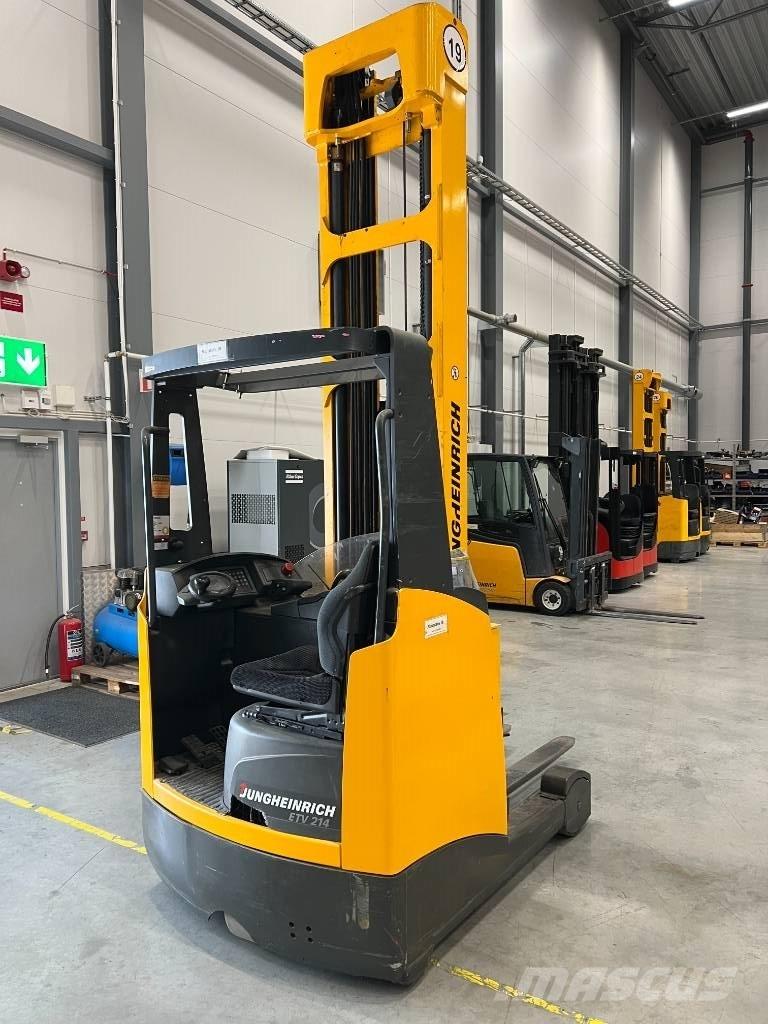 Jungheinrich ETV 214 Reach truck - depo içi istif araçları
