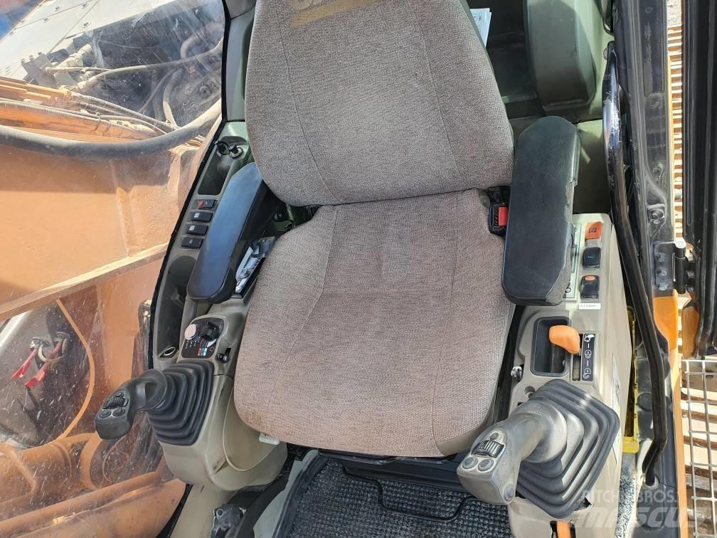 CASE CX 300 C Paletli ekskavatörler
