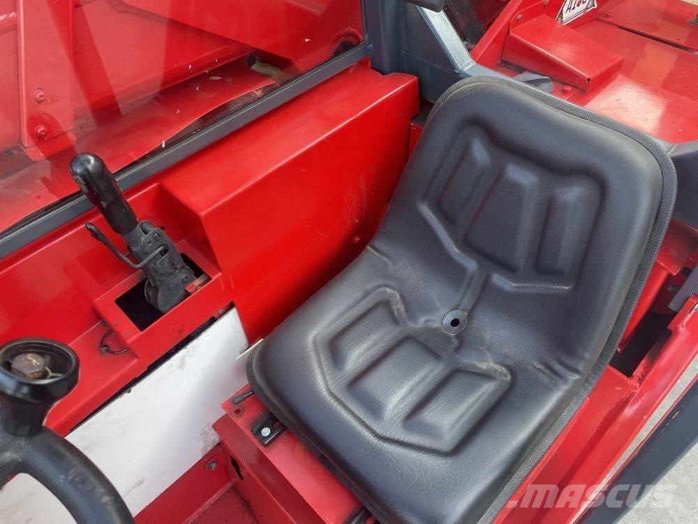 Manitou BT 420 Teleskopik yükleyiciler