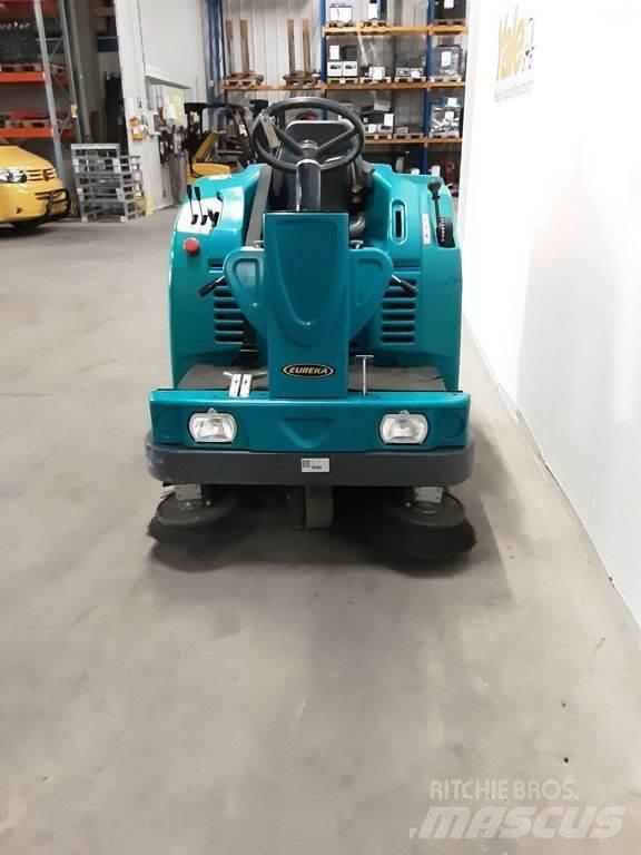 Eureka VEEGMACHINE Cadde süpürücüler