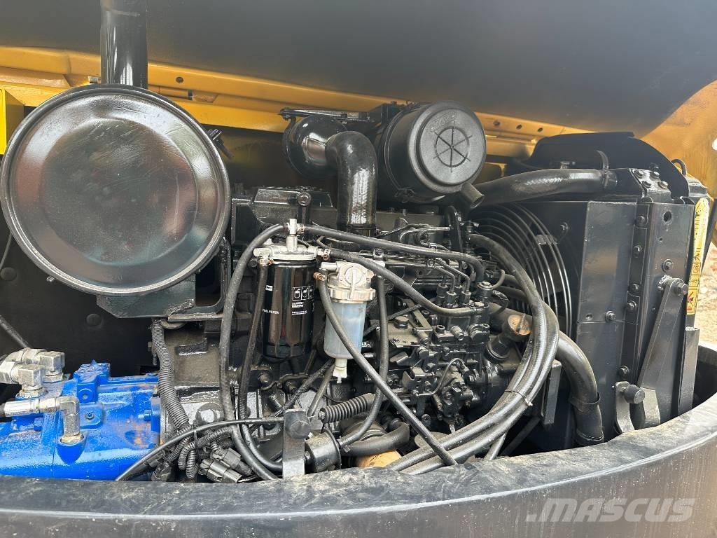 Hyundai 80-7 Paletli ekskavatörler