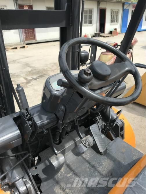 TCM FD30 Dizel forkliftler