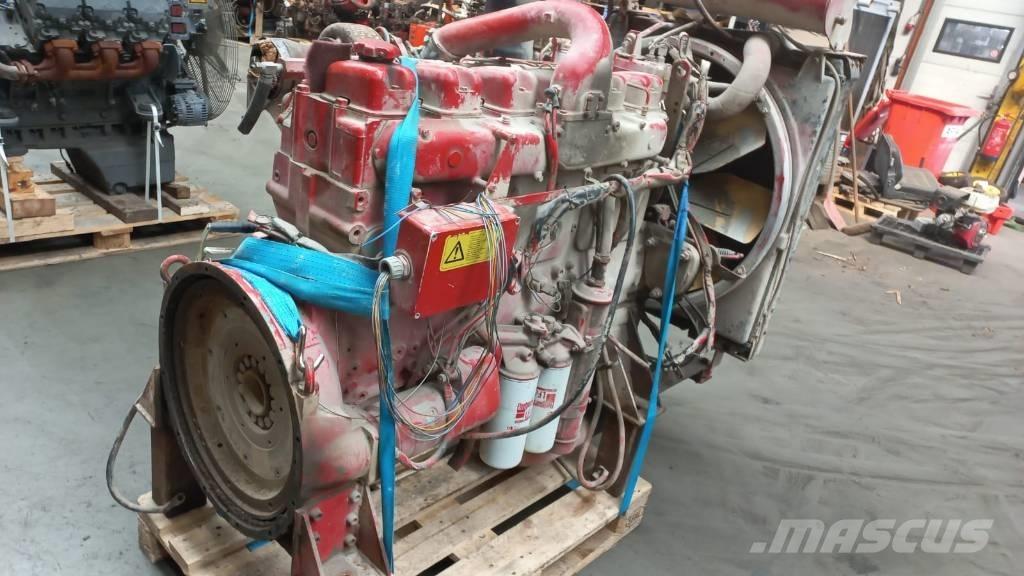 Volvo TD121G Motorlar