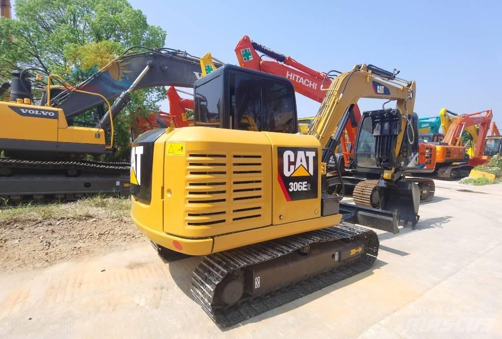 CAT 306 E2 Mini ekskavatörler, 7 tona dek