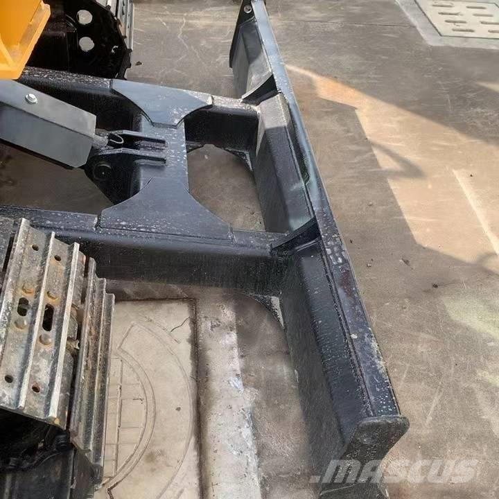 CAT 306 E2 Mini ekskavatörler, 7 tona dek