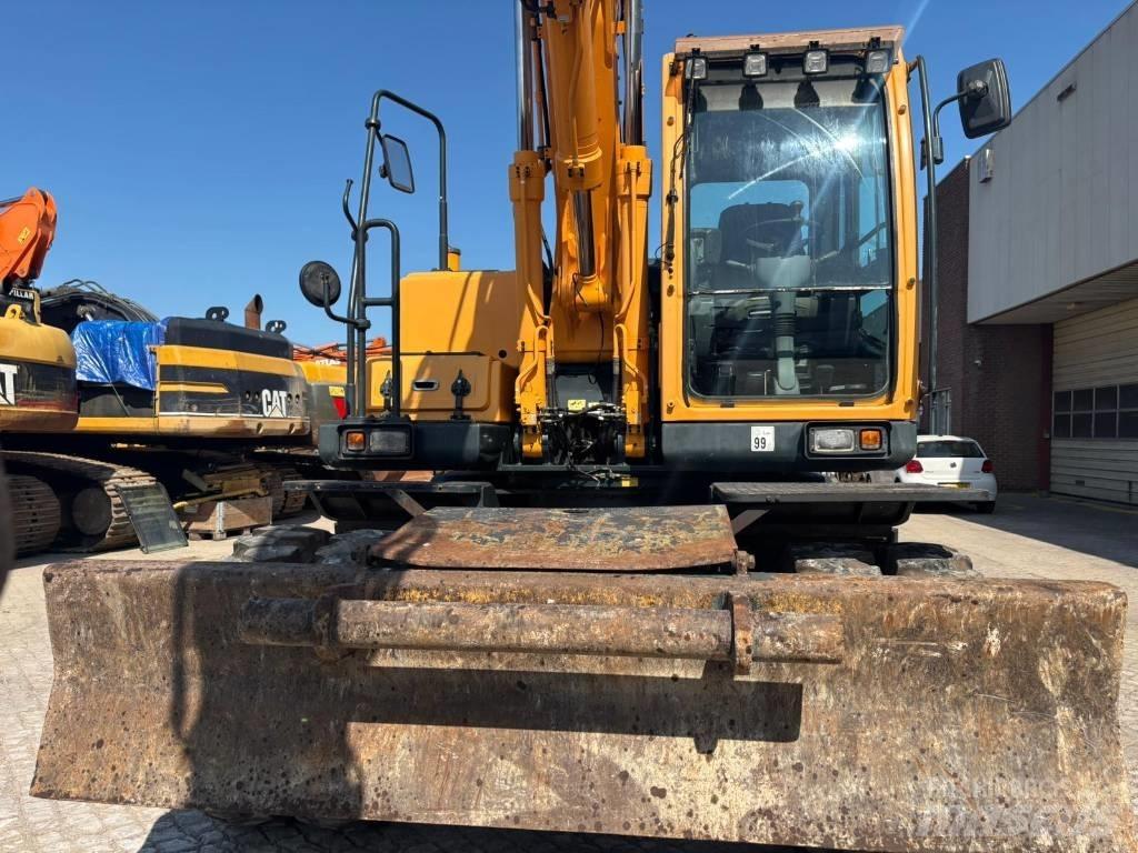 Hyundai 140W-9A Lastik tekerli ekskavatörler