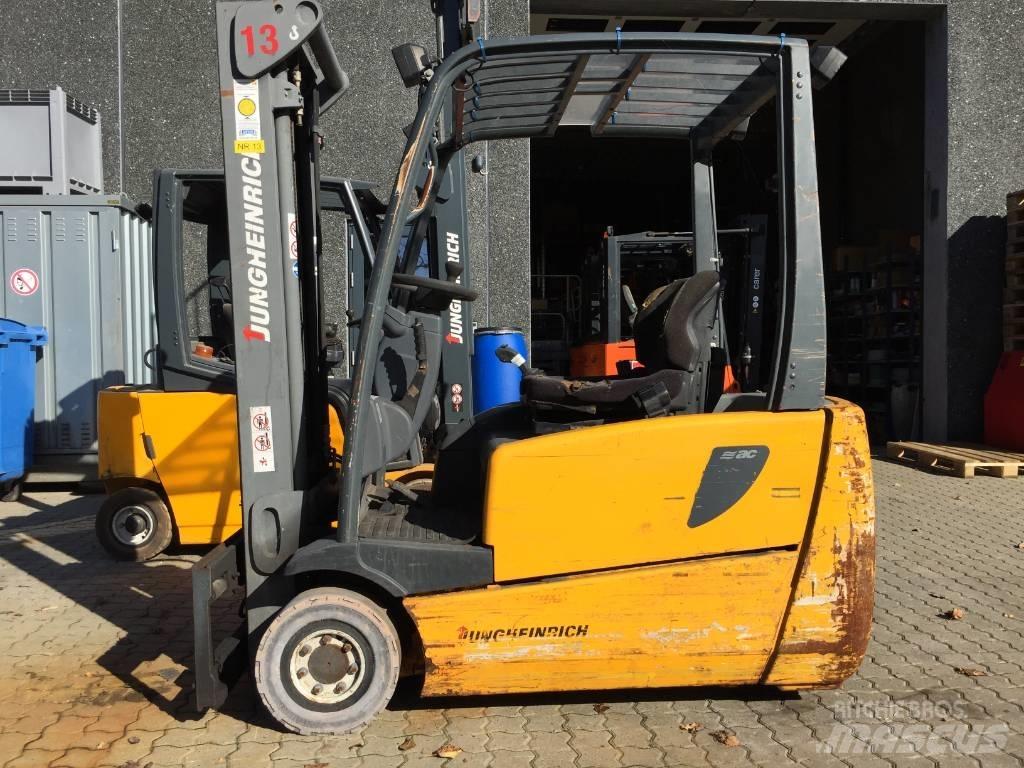 Jungheinrich EFG 216 Elektrikli forkliftler