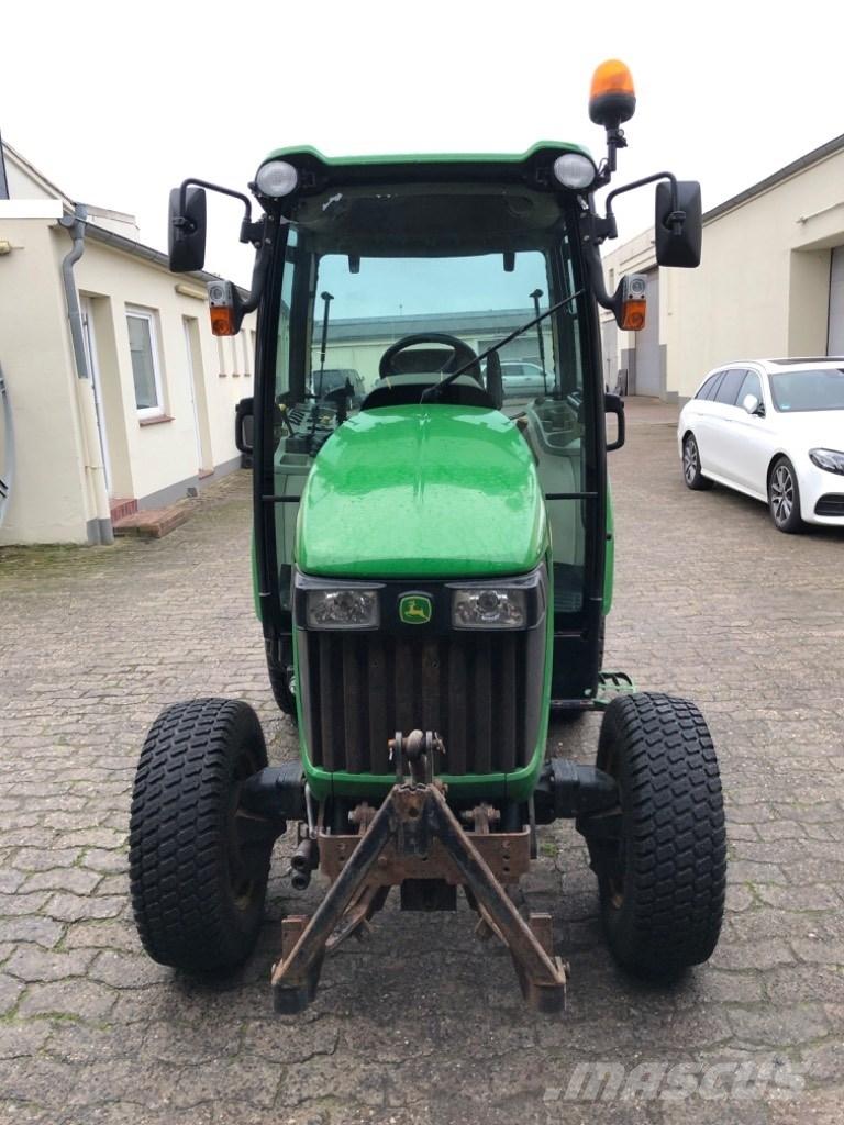 John Deere 3320 Traktörler