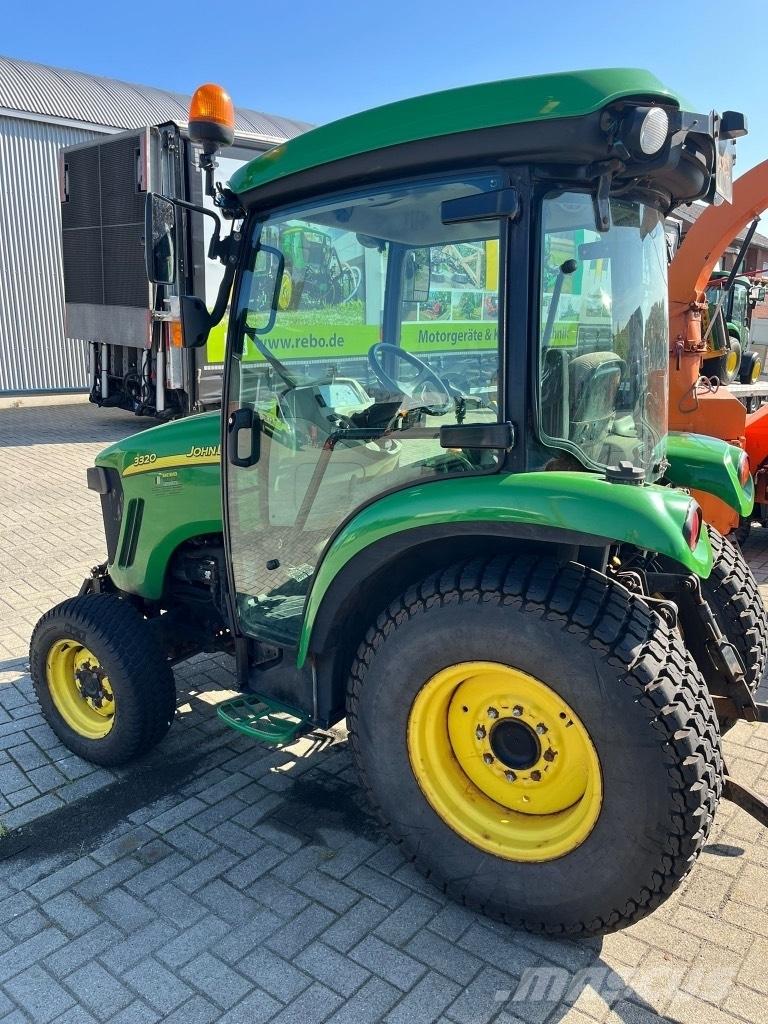 John Deere 3320 Traktörler