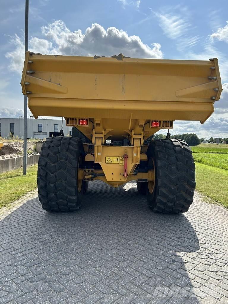 Volvo A25G Belden kirma kaya kamyonu