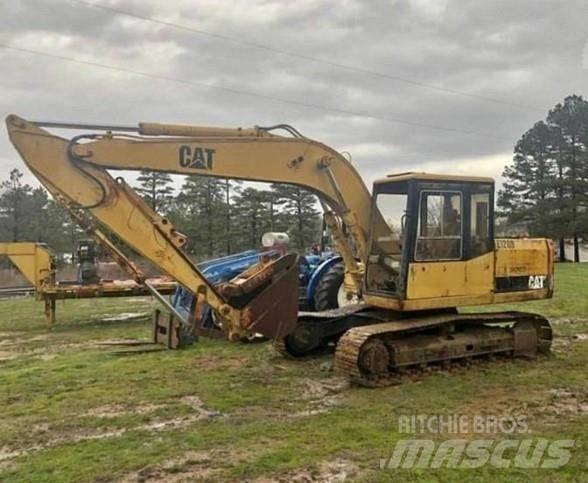 CAT E 120 B Paletli ekskavatörler